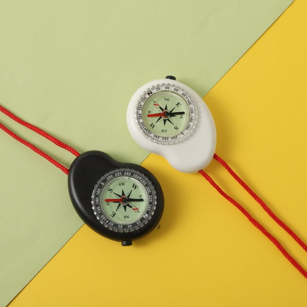 Mini Outdoor Survival Compass  - Outdoor Adventure Guide 리뷰 및 가격