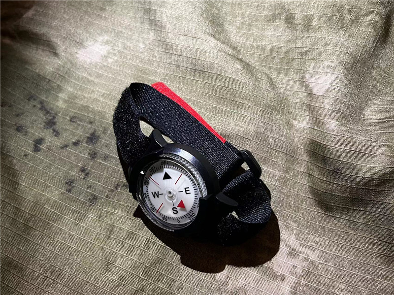 Hiking Camping Strap Compass M - Outdoor Adventure Guide 리뷰 및 가격